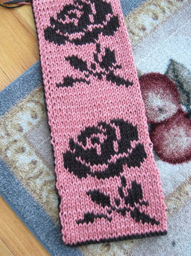Reversible Rose Scarf - Judy's Knitting Page